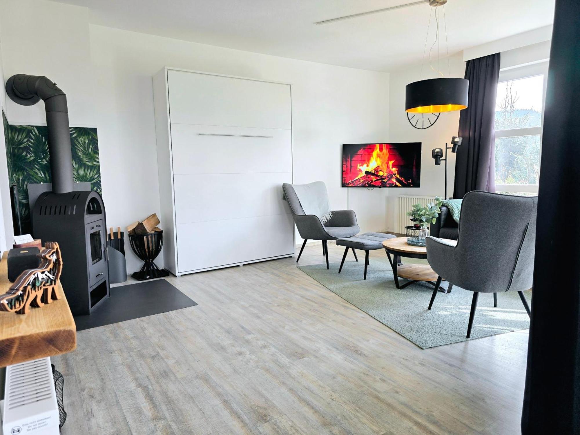 Ferienwohnung Fuchsbau Mit Kamin & Terrasse & Hunde Winterberg Bagian luar foto