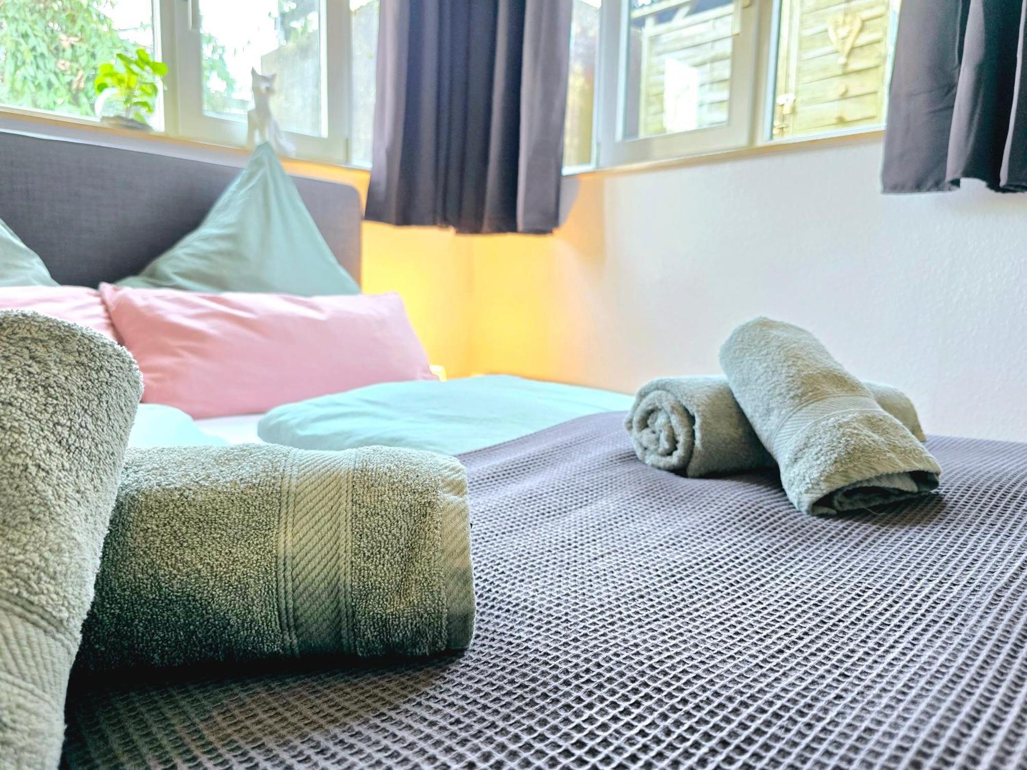 Ferienwohnung Fuchsbau Mit Kamin & Terrasse & Hunde Winterberg Bagian luar foto